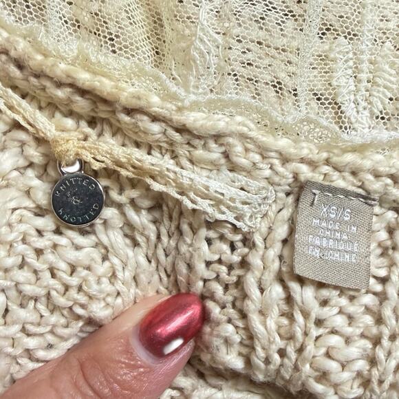 ANTHROPOLOGIE KNIT & LACE SWEATER VEST BOHO COTTAGE CORE KNITTED & KNOTTED XS S - Picture 5 of 7